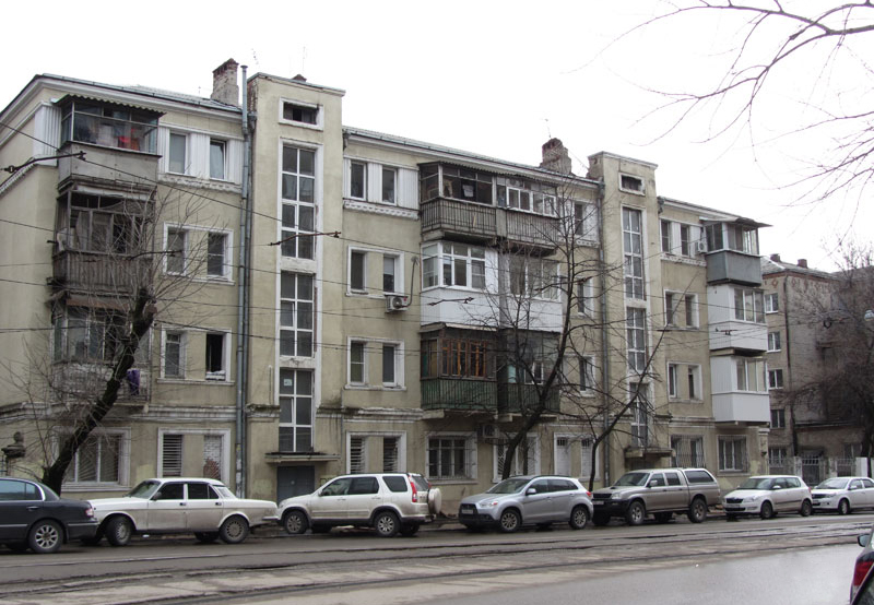СКР возбудил уголовное дело из-за нарушения прав жильцов в «Доме актера» в Ростове